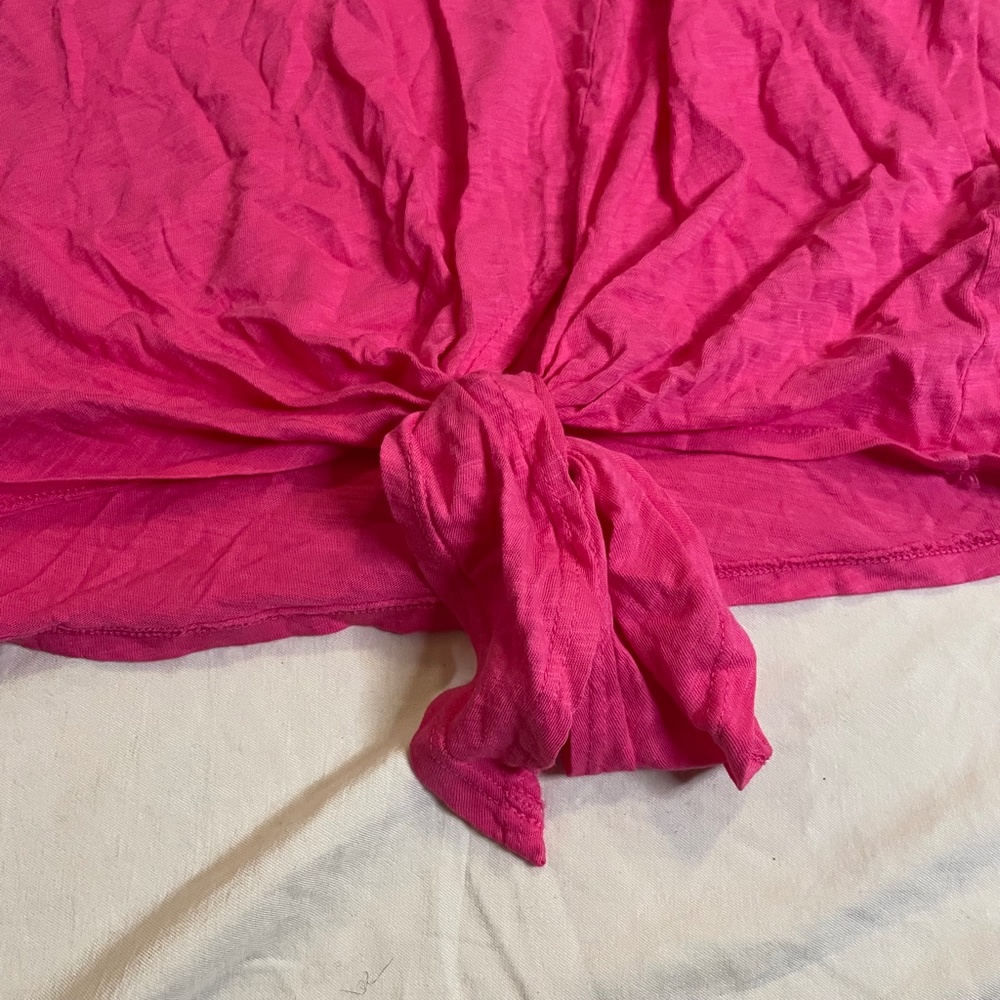 Sundry - Picture 2 of 4